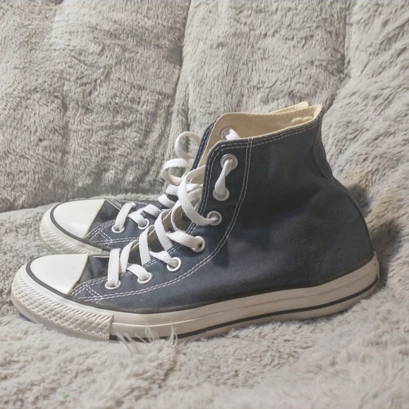 Converse Classic High-Top Sneakers - Picture 1 of 9